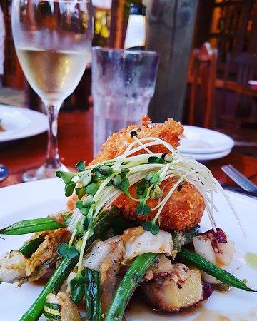 Lemongrass Grill Seafood & Bar